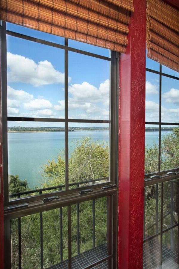 Lakehouse Bed and Breakfast image 11