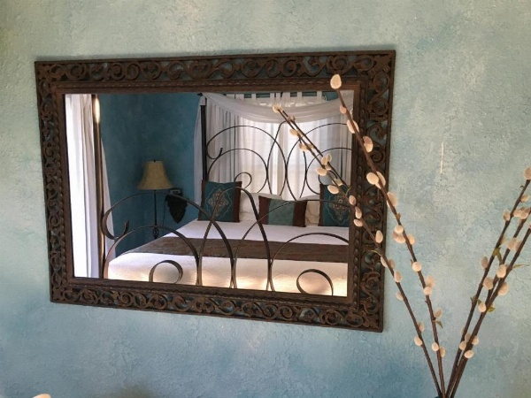 Lakehouse Bed and Breakfast image 28